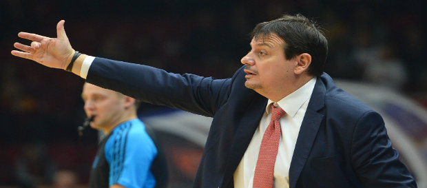 Ergin Ataman: "Lider olarak bir üst tura çıktığımız için mutluyuz"