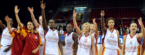 Abdi İpekçi Spor Salonu'nda Galatasaray Günü