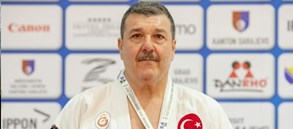 Veteran sporcumuz Murat Olcay Avrupa ikincisi
