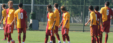 Maçın Oyuncusunu Seç, Galatasaray Saati Kazan!