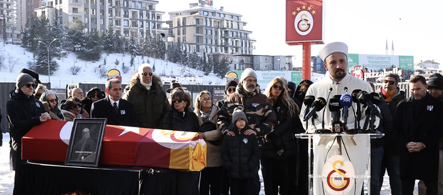 Gökmen Özdenak'a RAMS Park'ta veda
