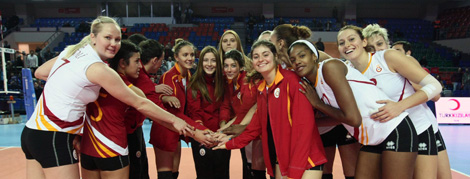 Apollon Limassol Maçının Tekrar Yayını GSTV'de