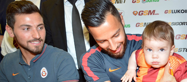Yasin Öztekin ve Sinan Gümüş Taraftarımızla Buluştu