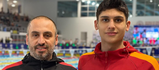 Emre Onuş'tan 17 yaş Türkiye rekoru!