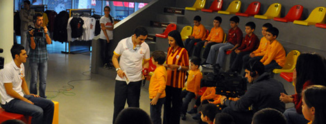 Ceyhun Gülselam ile Ülker Fanzone'da Çocuk Saati