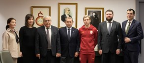 Rus heyetinden Başkan Dursun Aydın Özbek'e ziyaret