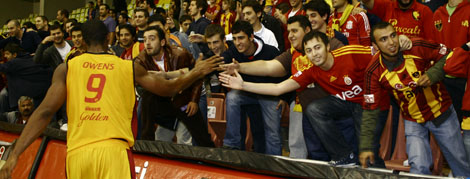 Hanzevast Capitals: 60 - Galatasaray Cafe Crown: 93