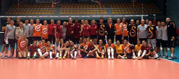 Galatasaray ve Eczacıbaşı Vitra'dan Dostluk Mesajı