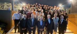 Kürek sporcularımıza Galatasaray Adası'nda moral yemeği