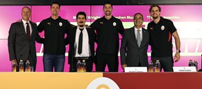 Galatasaray HDI Sigorta Erkek Voleybol Takımımızın yeni transferlerinin imza töreni gerçekleşti