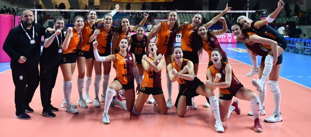 Galatasaray HDI Sigorta 3-2 Eczacıbaşı Dynavit