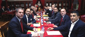 İlk Yönetim Kurulu Toplantısı Galatasaray Lisesi’nde gerçekleştirildi