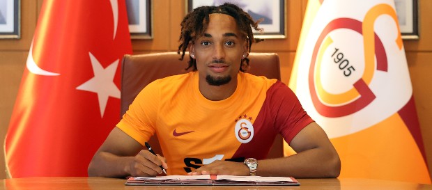 Sacha Boey: “Elimden gelenin en iyisini sahada göstereceğim”