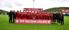 U15 Futbol Takımımız Türkiye üçüncüsü oldu
