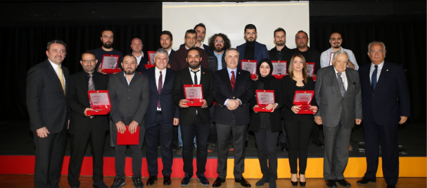 Sarı Kırmızı Kareler ödül töreni düzenlendi