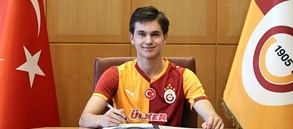 Cihan Akgün ile profesyonel sözleşme imzalandı