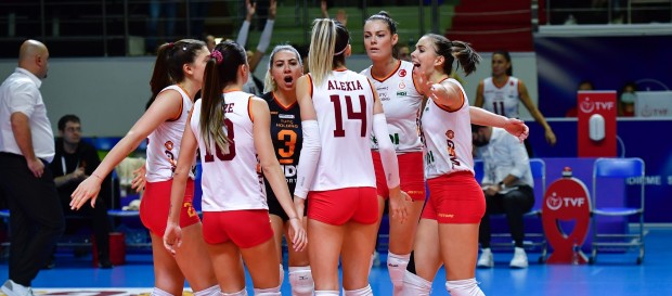 Galatasaray HDI Sigorta 3-0 Nilüfer Belediye