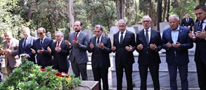 Kurucumuz Ali Sami Yen, kabri başında anıldı