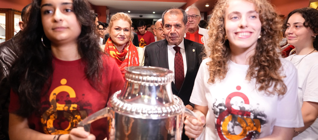 Yine Yeni Yeniden Cemiyet’teyiz!