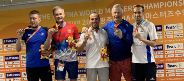 Master yüzücümüz Osman Zengin’den bronz madalya