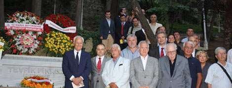 Tevfik Fikret 94. Ölüm Yıldönümünde Anıldı