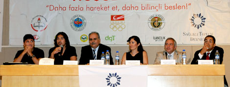 Emre ve Barış Sağlıklı Beslenme Kampanyasına Katıldı