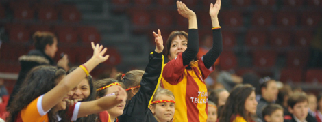 Erdemir Maçı Kadınlar ve Çocuklar Önünde