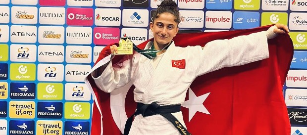 Judocumuz Özlem Yıldız dünya şampiyonu!
