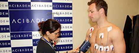 Lucas Neill Sağlık Kontrolünden Geçti