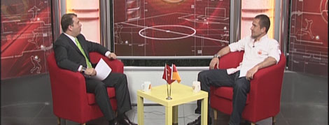 Emre Aşık Son Pas'a Konuk Oldu