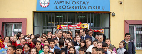Alpaslan Dikmen Spor Salonu Açıldı