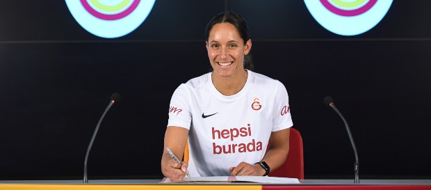 Elena Gracinda Santos Galatasaray Hepsiburada’da!   