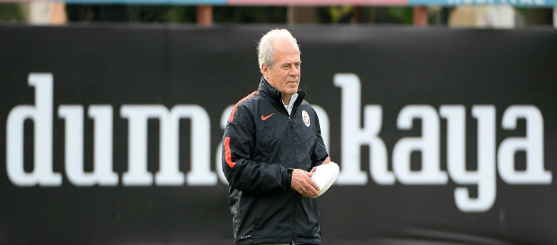 Mustafa Denizli ile Yeniden