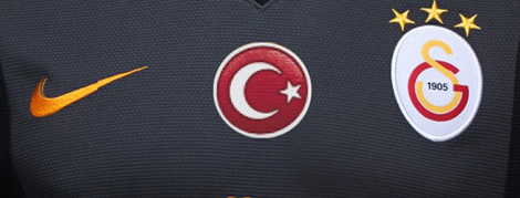 Siyah Formamızla Sahadayız