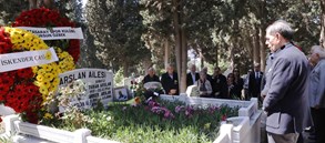 Türker Arslan kabri başında anıldı