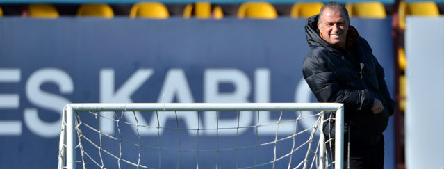Fatih Terim Galatasaray ile 350. Resmi Maçına Çıkıyor