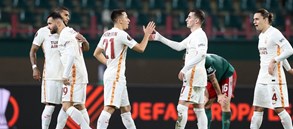 Moskova’da liderliğimizi üç puanla koruduk!