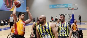 Fenerbahçe Göksel Çelik 71-64 Galatasaray Tunç Holding