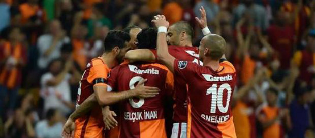 11 Futbolcumuza Milli Davet