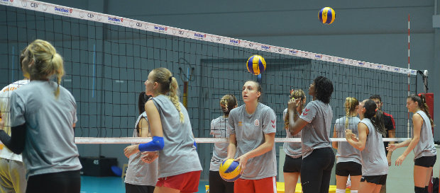 Kadın Voleybolcularımızdan Açıklamalar
