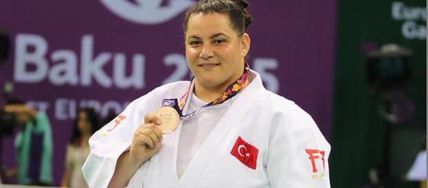 Belkıs Zehra Kaya’dan Bronz Madalya 