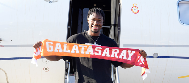 El-Chadaille Bitshiabu İstanbul'da!