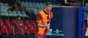 Galatasaray HDI Sigorta 3-2 İstanbul Gençlik 