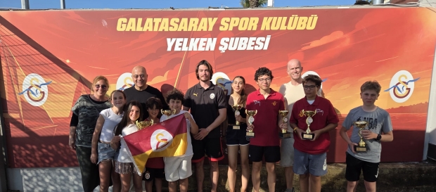 Kurtuluş Kupası Rüzgâr Sörfü Yarışları'na ev sahipliği yaptık