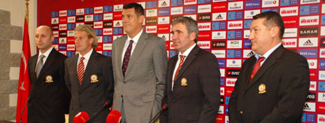 Gheorghe Hagi: Yuvama Geldim