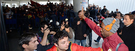 Galatasaray İzmirde Coşkuyla Karşılandı