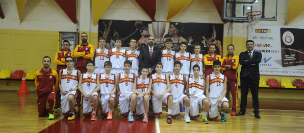 Küçük Erkek | Galatasaray 37 - Anadolu Efes 43