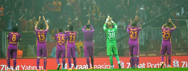 Maça Doğru: Galatasaray - Diyarbakır BŞB