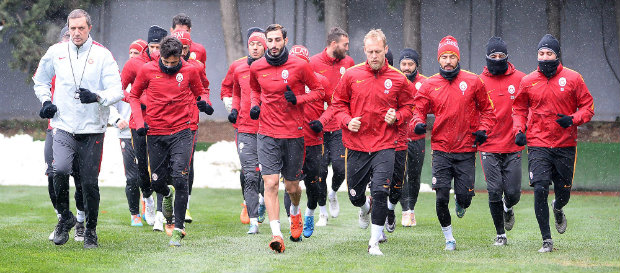 İdman Raporu: 3 Ocak 2016 Pazar 