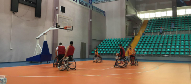 Maça doğru | Bağcılar Belediyesi Engelli SK – Galatasaray